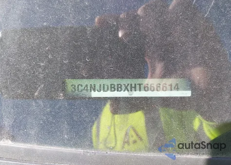 2017 Jeep New Compass Latitude 4X4 из США, поврежденный, VIN 3C4NJDBBXHT666614